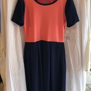 🆕LulaRoe Amelia XL